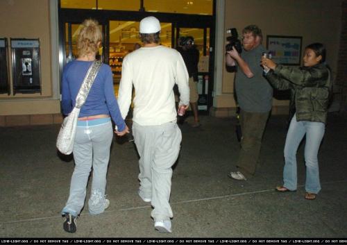 Those are a nice pair of butts if I ever saw a nice pair of butts.  And I just did.